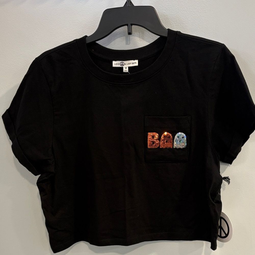 Black Short Sleeve Cropped Tee Halloween